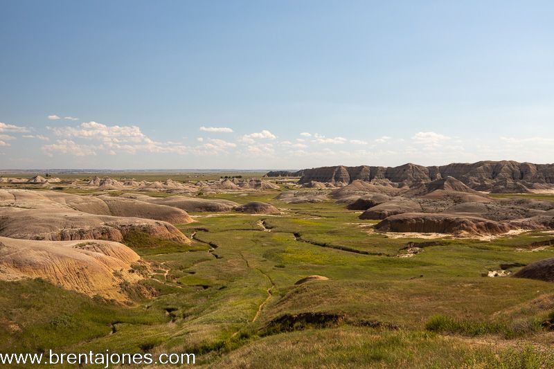 A Visual Journey Through the Badlands: Capturing the Rugged Beauty of South Dakota
