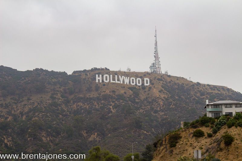 Capturing the Iconic Hollywood Sign in Photographs